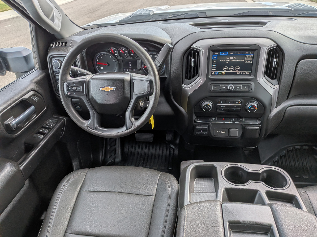 Chevrolet Silverado 3500HD Work Truck Crew Cab 4WD 2023