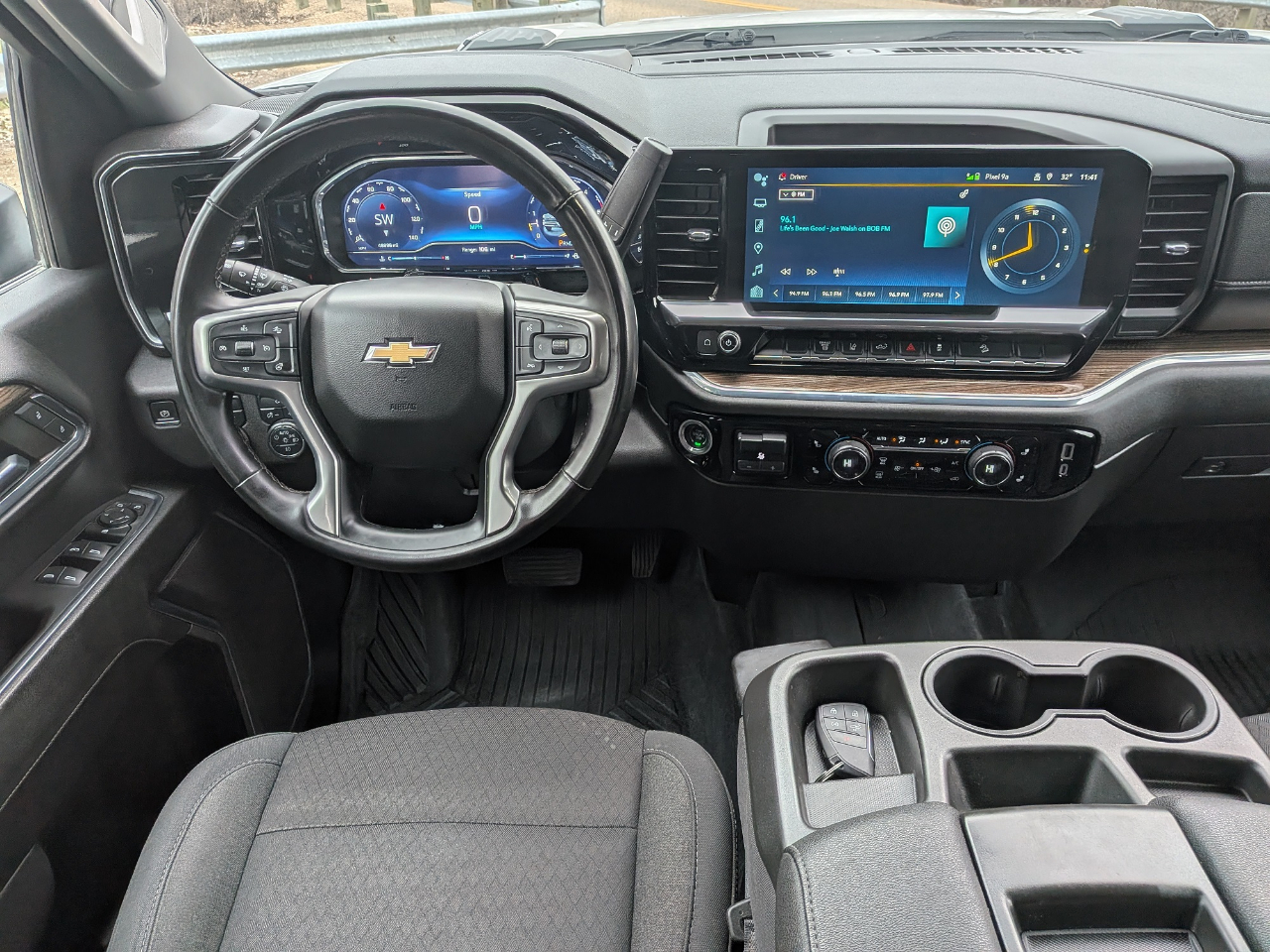 Chevrolet Silverado 2500HD LT Crew Cab Short Box 4WD 2024