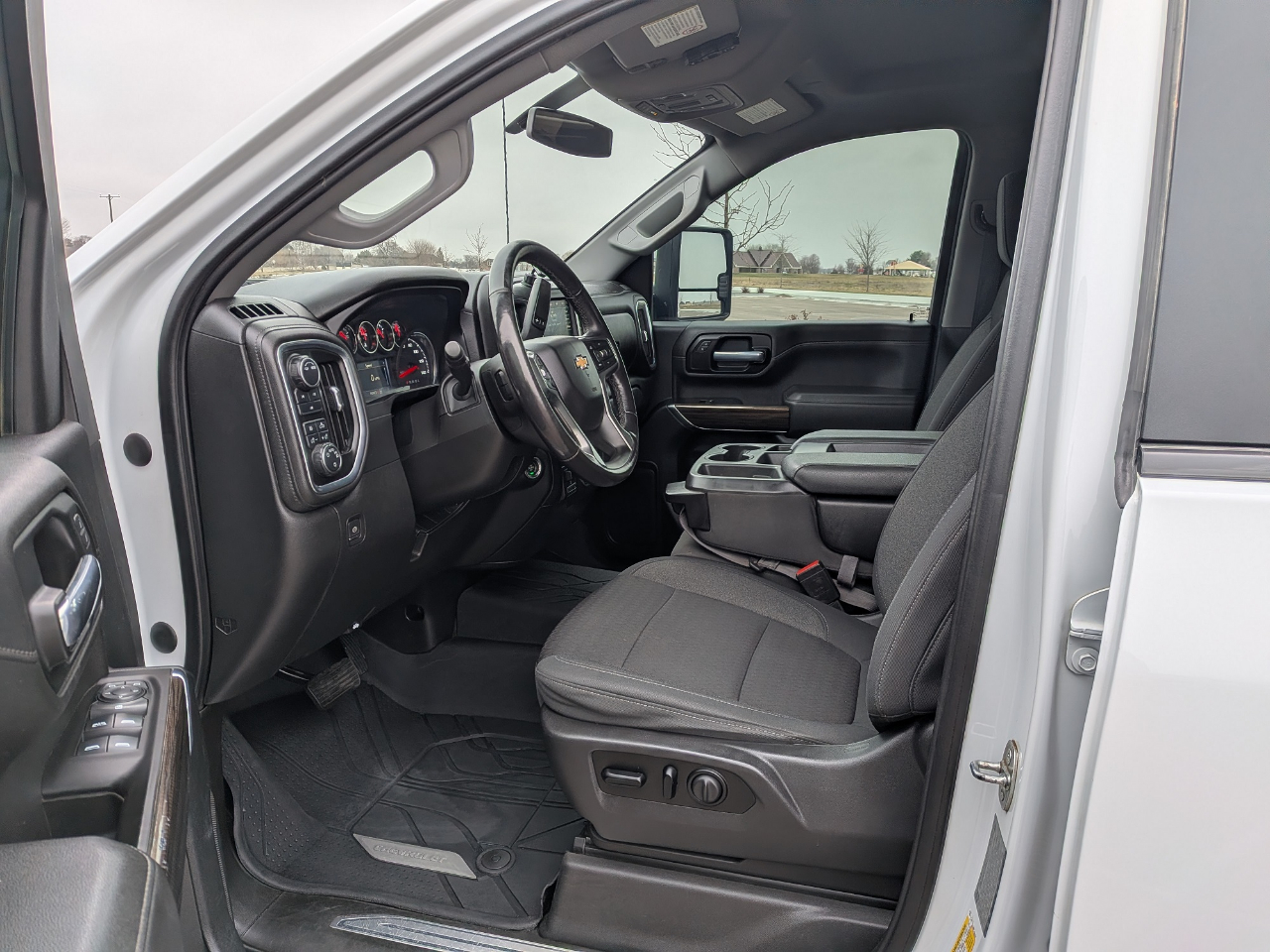 Chevrolet Silverado 3500HD LT Crew Cab 4WD 2021