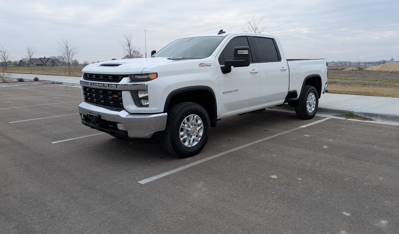 Chevrolet Silverado 2500HD LT Crew Cab Short Box 4WD 2022