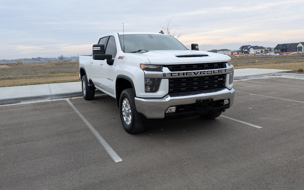 Chevrolet Silverado 2500HD LT Crew Cab Short Box 4WD 2022
