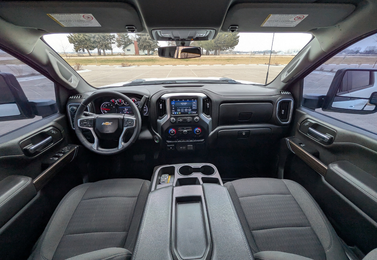 Chevrolet Silverado 2500HD LT Crew Cab Short Box 4WD 2022