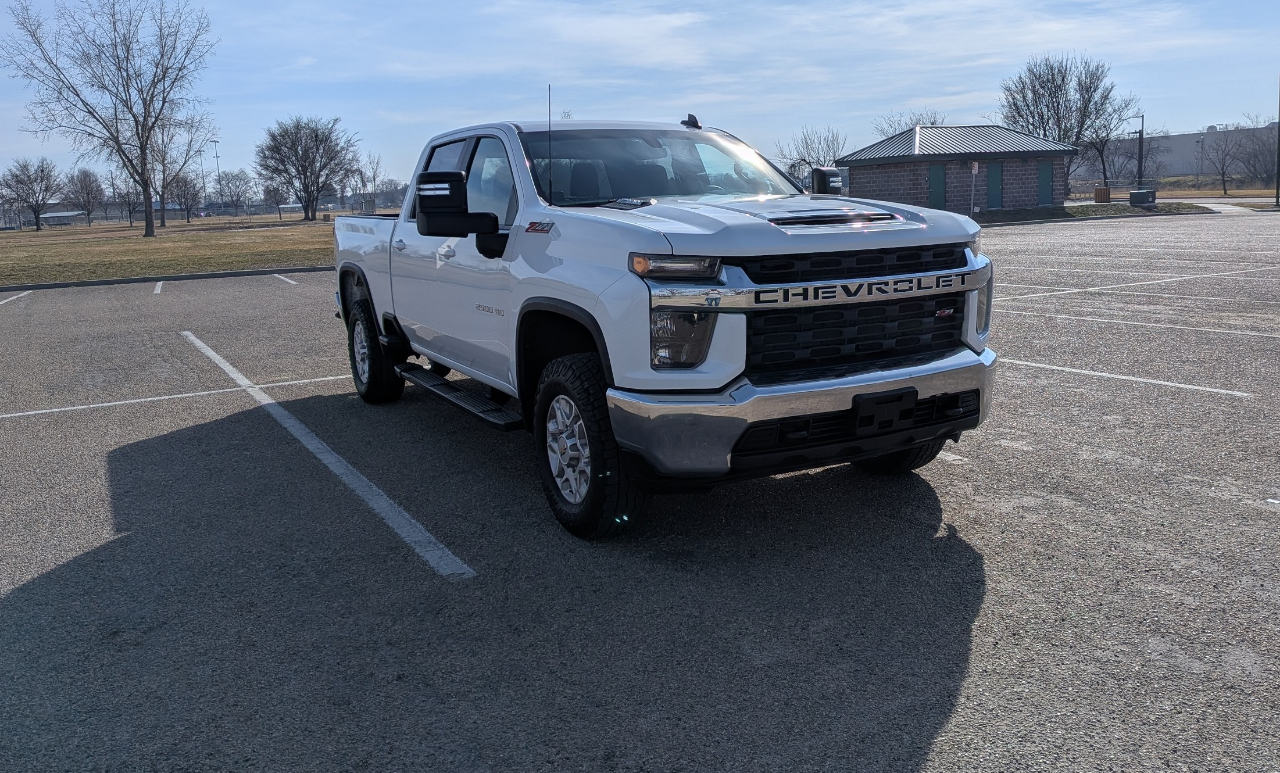 Chevrolet Silverado 2500HD LT Crew Cab Short Box 4WD 2021