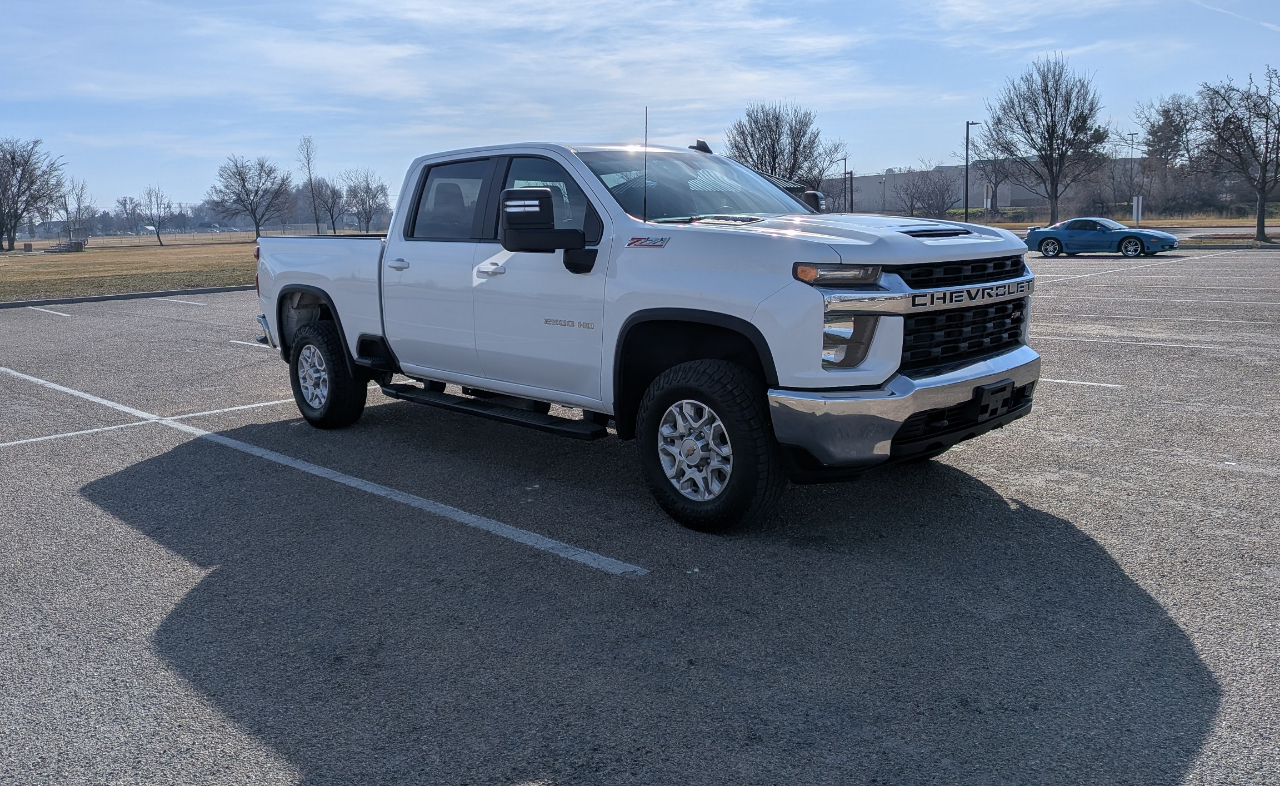 Chevrolet Silverado 2500HD LT Crew Cab Short Box 4WD 2021