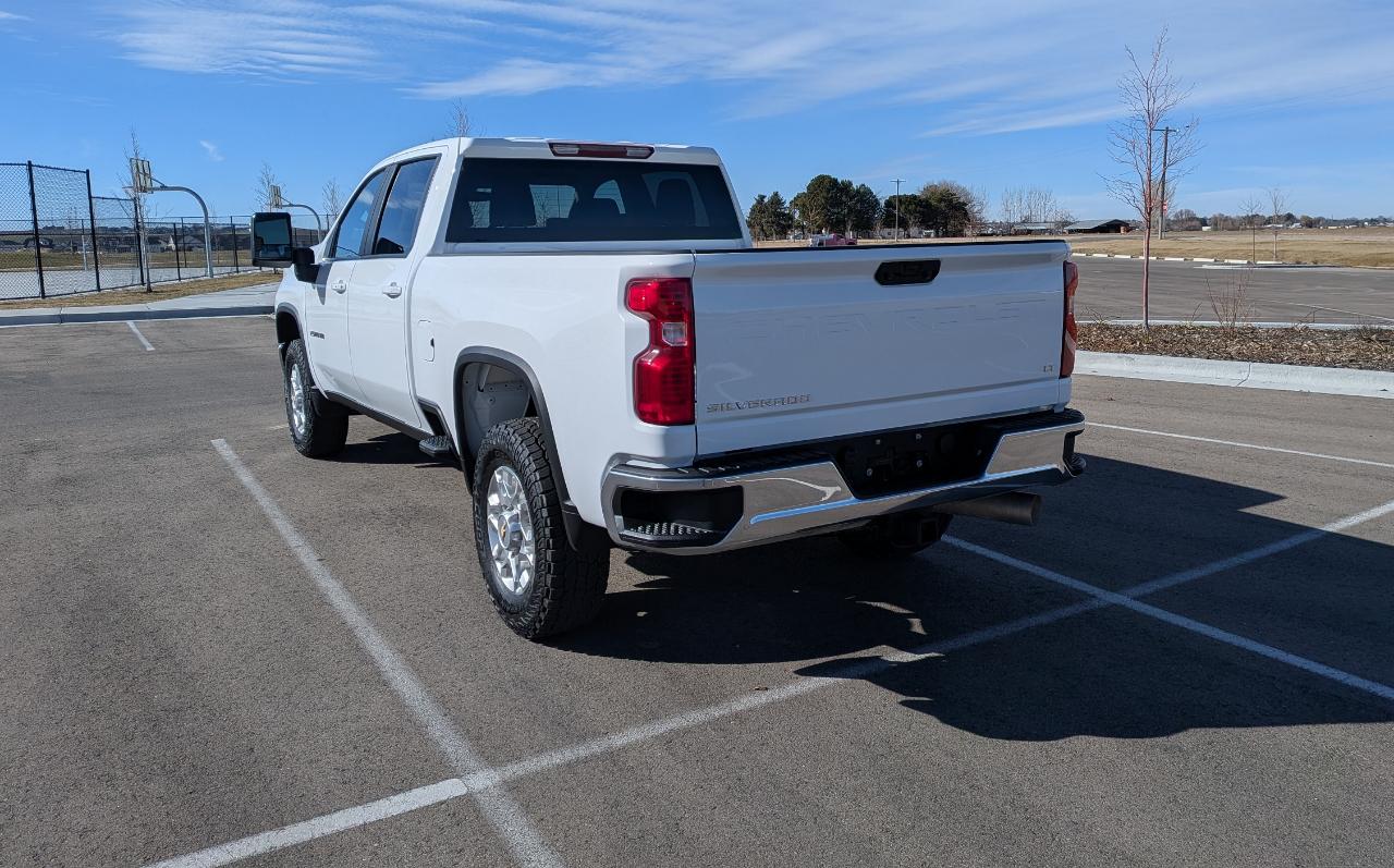 Chevrolet Silverado 2500HD LT Crew Cab Short Box 4WD 2022