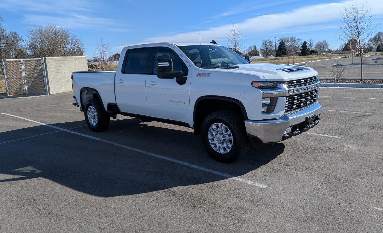Chevrolet Silverado 2500HD LT Crew Cab Short Box 4WD 2022