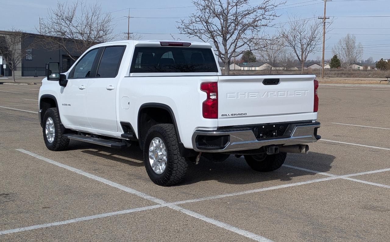 Chevrolet Silverado 2500HD LT Crew Cab Short Box 4WD 2024