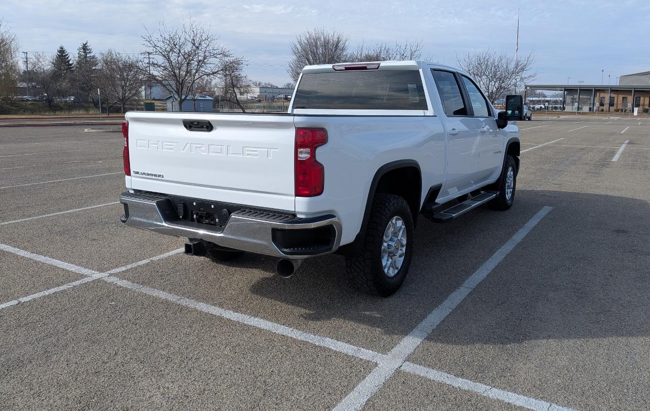Chevrolet Silverado 2500HD LT Crew Cab Short Box 4WD 2024