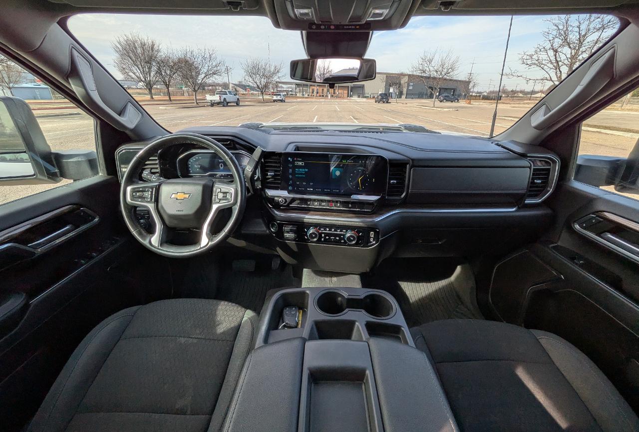 Chevrolet Silverado 2500HD LT Crew Cab Short Box 4WD 2024