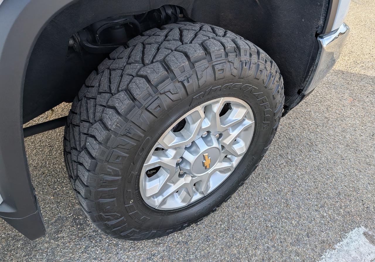 Chevrolet Silverado 2500HD LT Crew Cab Short Box 4WD 2024