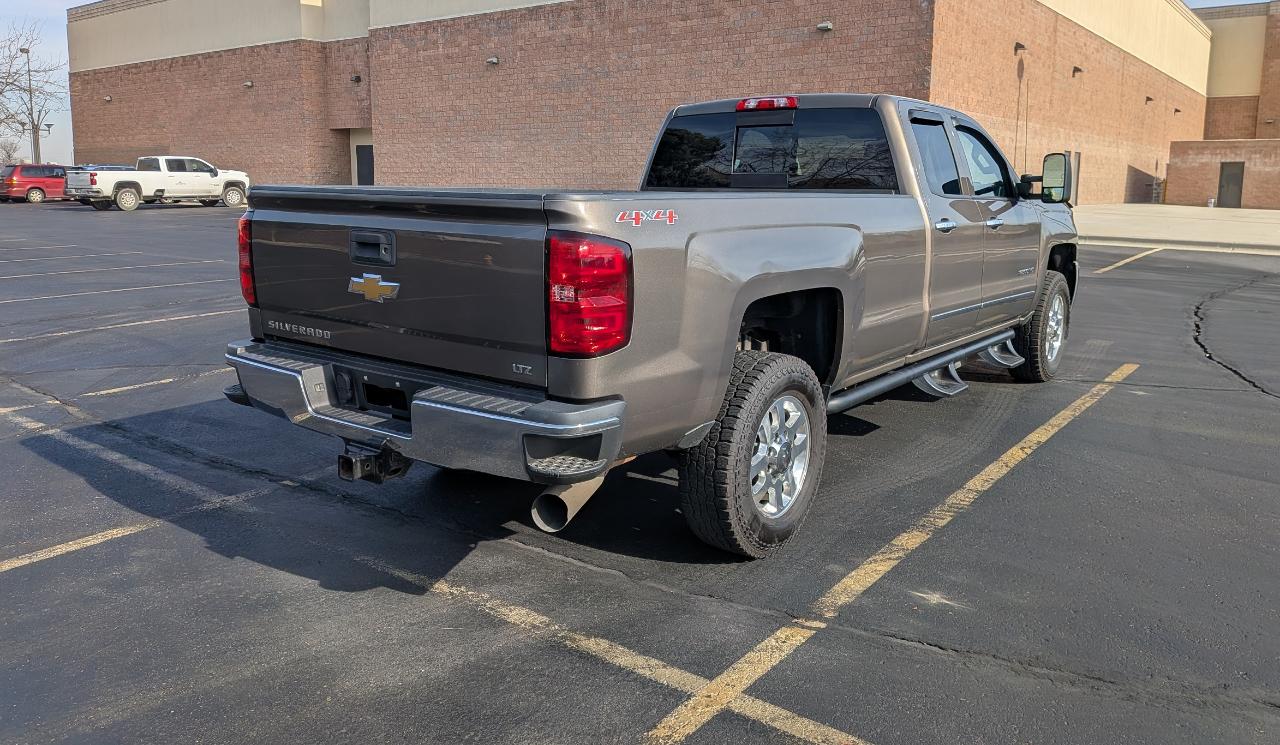 Chevrolet Silverado 3500HD LTZ Double Cab Long Box 4WD 2015