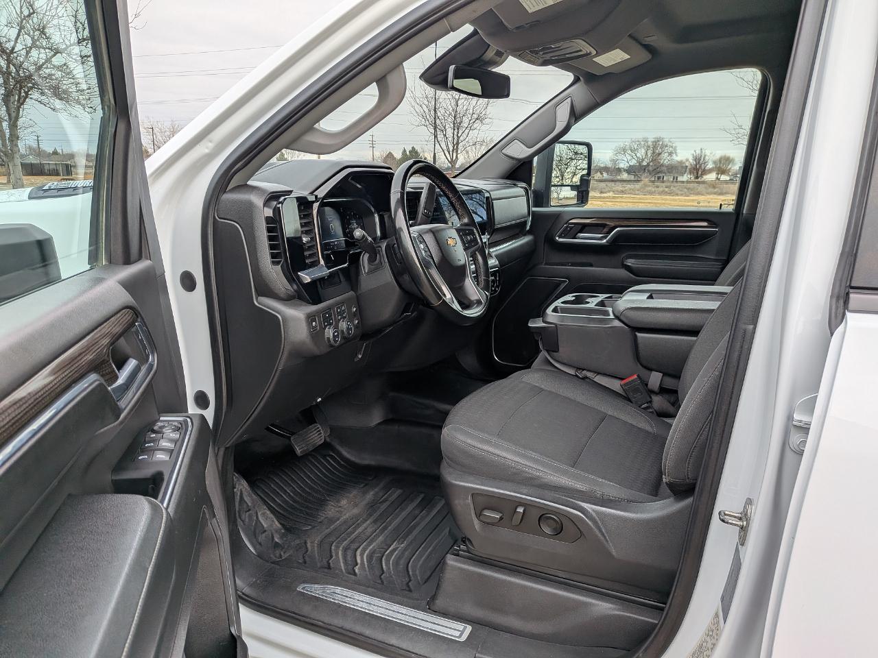 Chevrolet Silverado 2500HD  2024