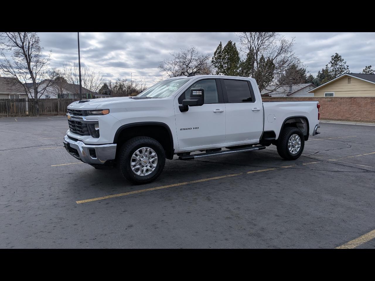 2024 Chevrolet Silverado 2500HD LT Crew Cab Short Box 4WD