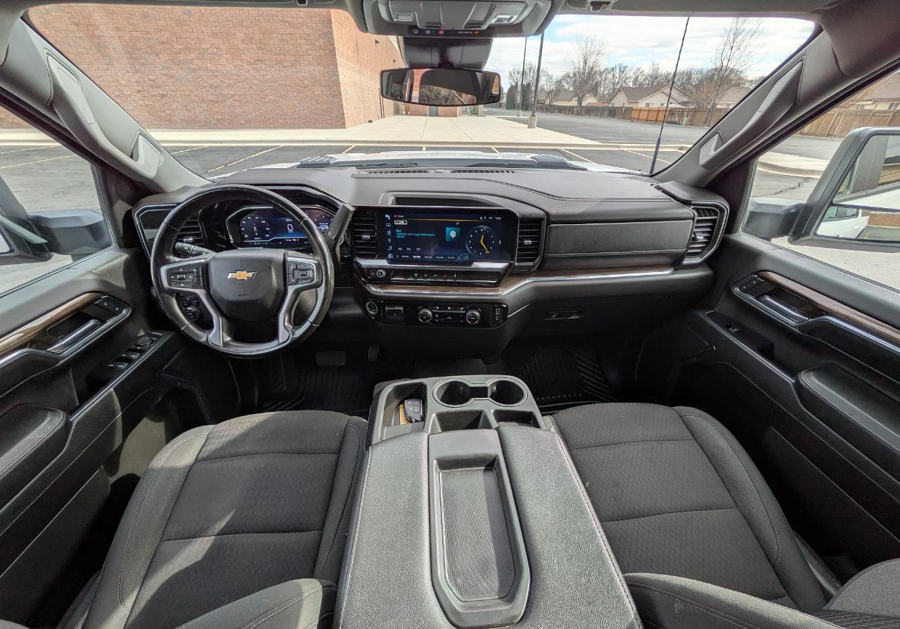 Chevrolet Silverado 2500HD LT Crew Cab Short Box 4WD 2024