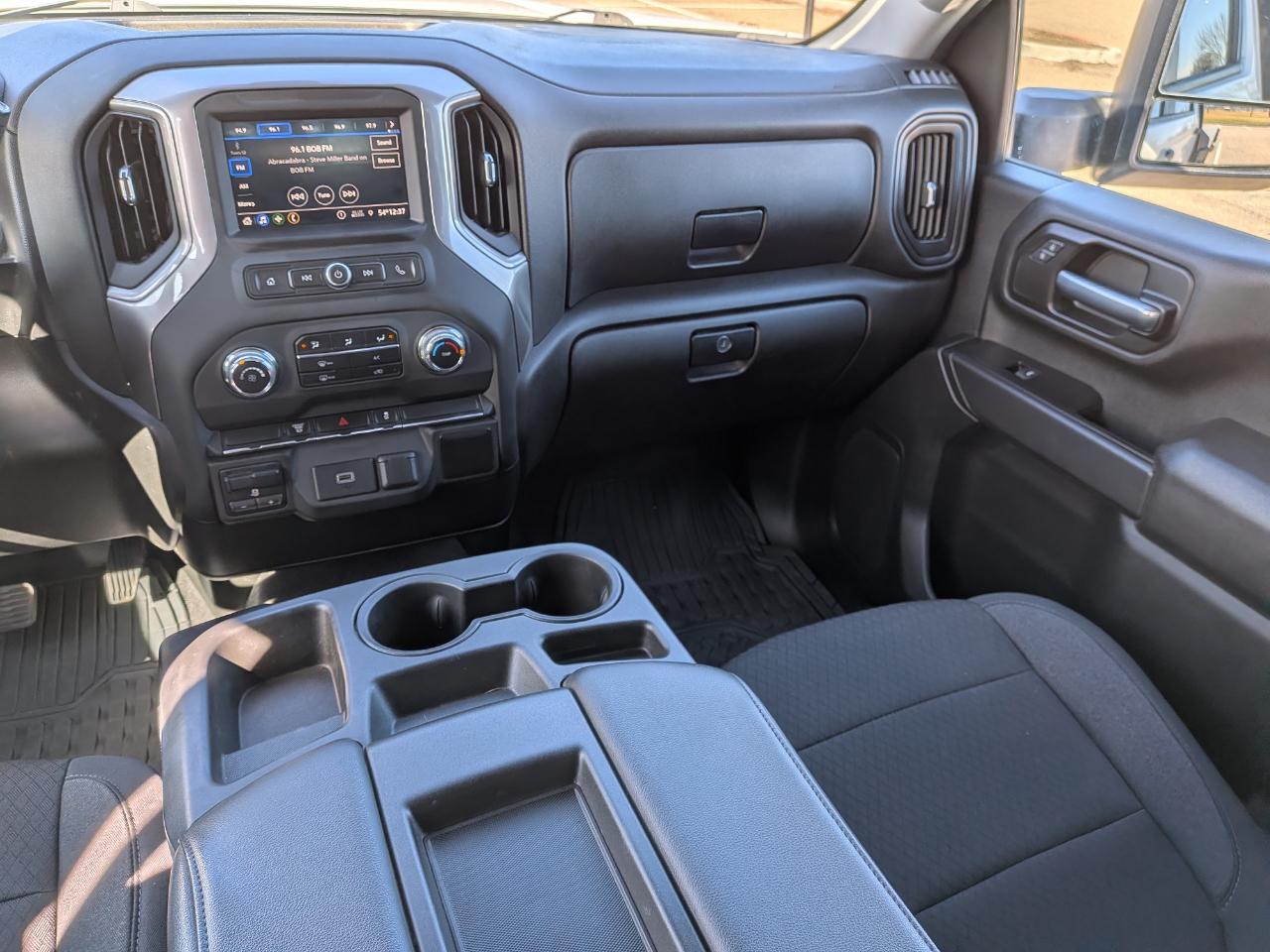 GMC Sierra 3500HD Base Crew Cab 4WD 2020