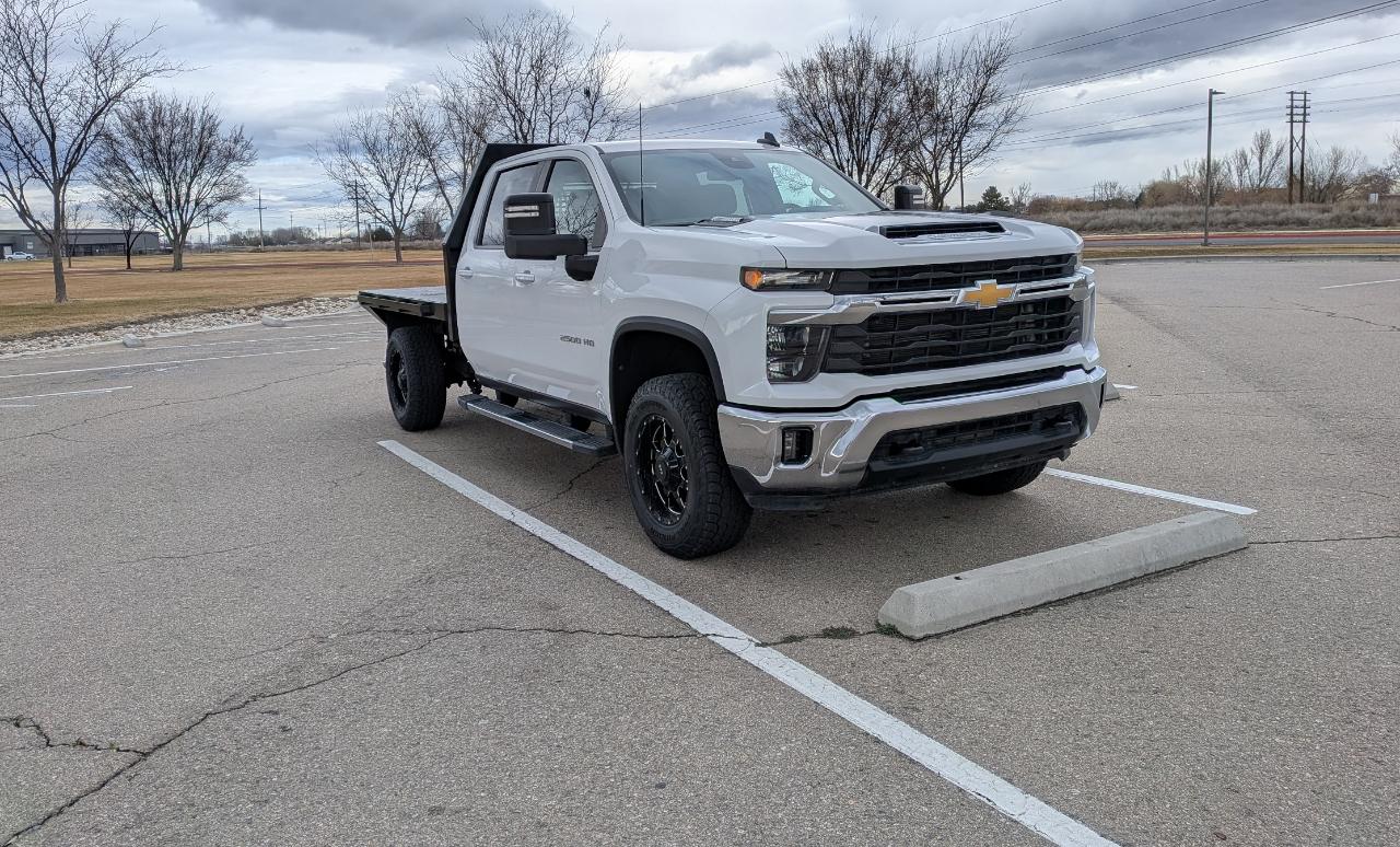 Chevrolet Silverado 2500HD LT Crew Cab Short Box 4WD 2024
