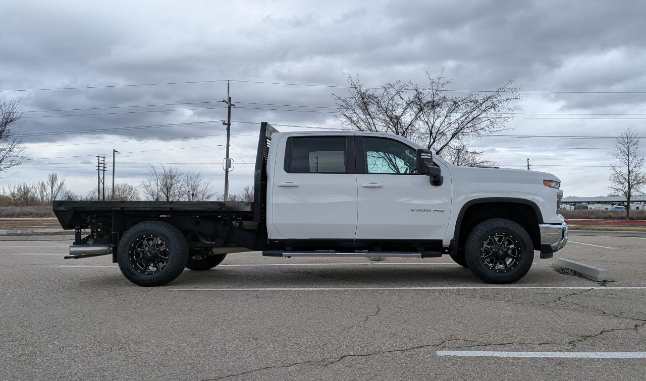 Chevrolet Silverado 2500HD LT Crew Cab Short Box 4WD 2024