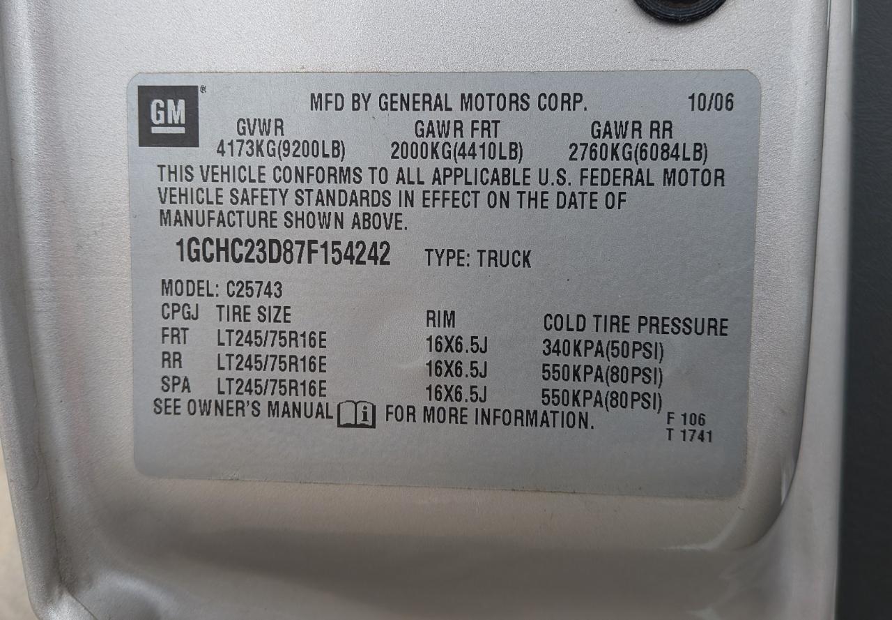 Chevrolet Silverado Classic 2500HD LS Crew Cab 2WD 2007