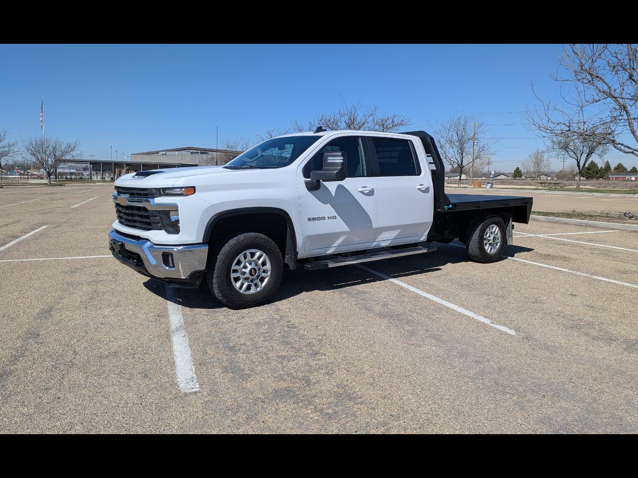 Chevrolet Silverado 2500HD LT Crew Cab Short Box 4WD 2024