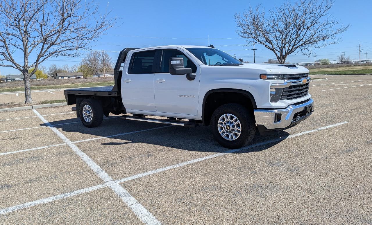Chevrolet Silverado 2500HD LT Crew Cab Short Box 4WD 2024