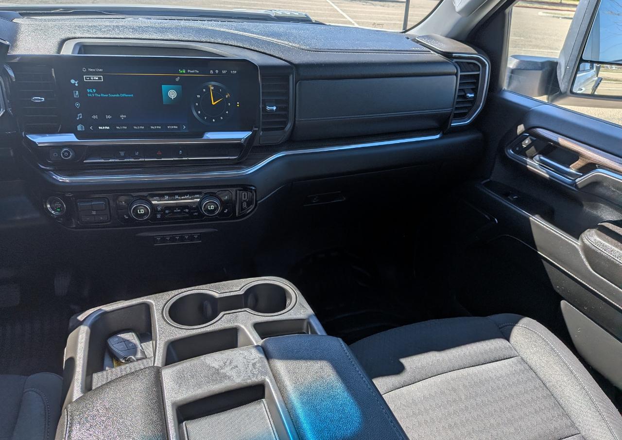 Chevrolet Silverado 2500HD LT Crew Cab Short Box 4WD 2024