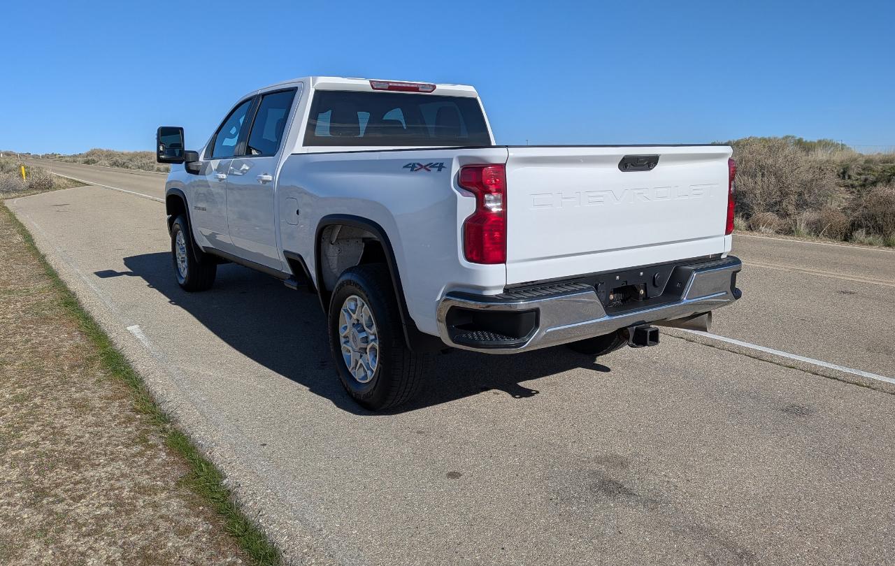 Chevrolet Silverado 2500HD LT Crew Cab Short Box 4WD 2022