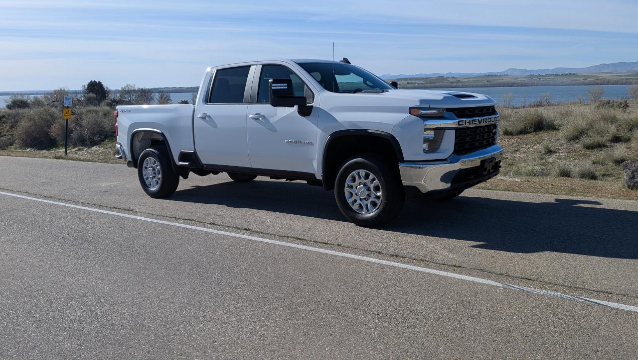 Chevrolet Silverado 2500HD LT Crew Cab Short Box 4WD 2022