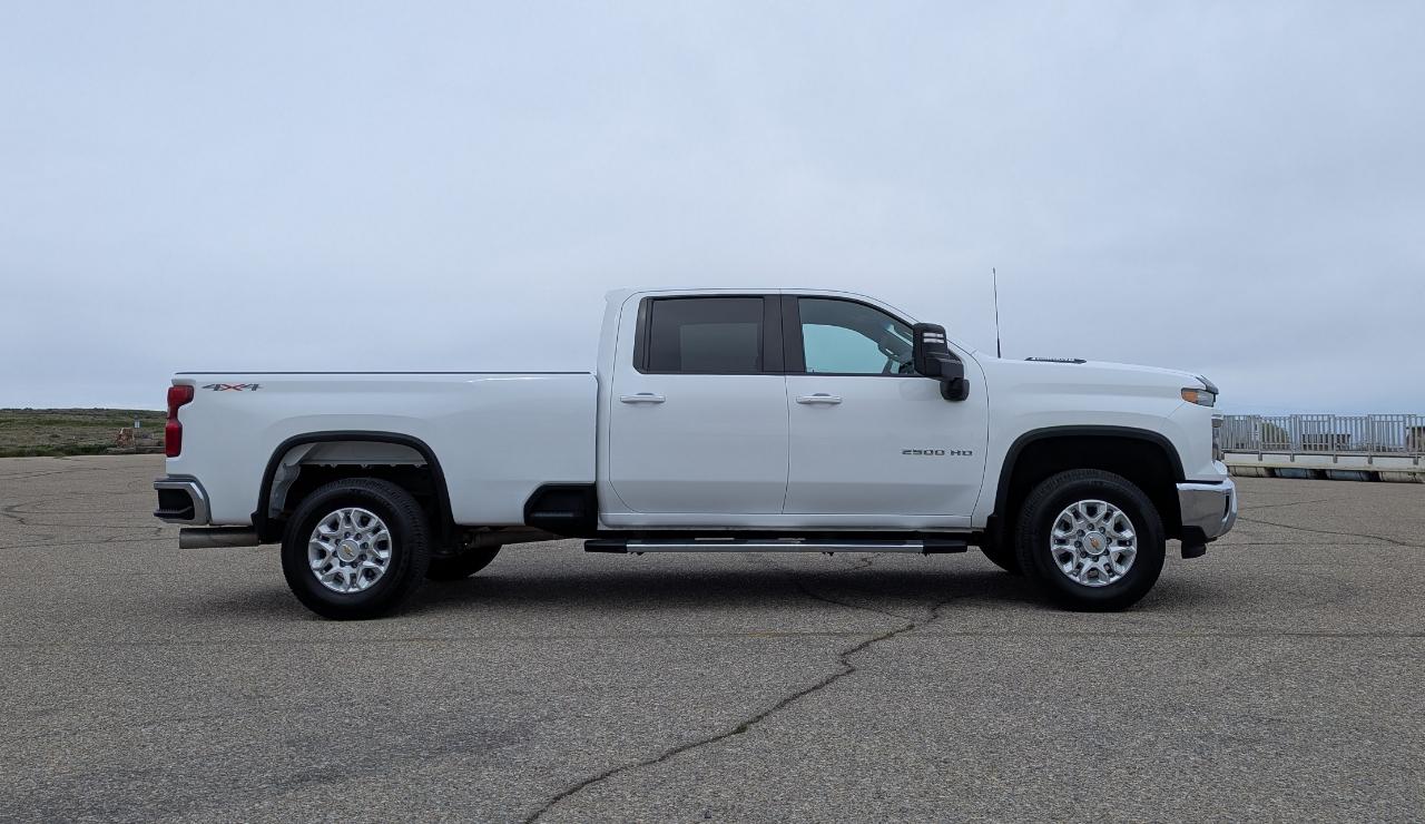 Chevrolet Silverado 2500HD LT Crew Cab Long Box 4WD 2025