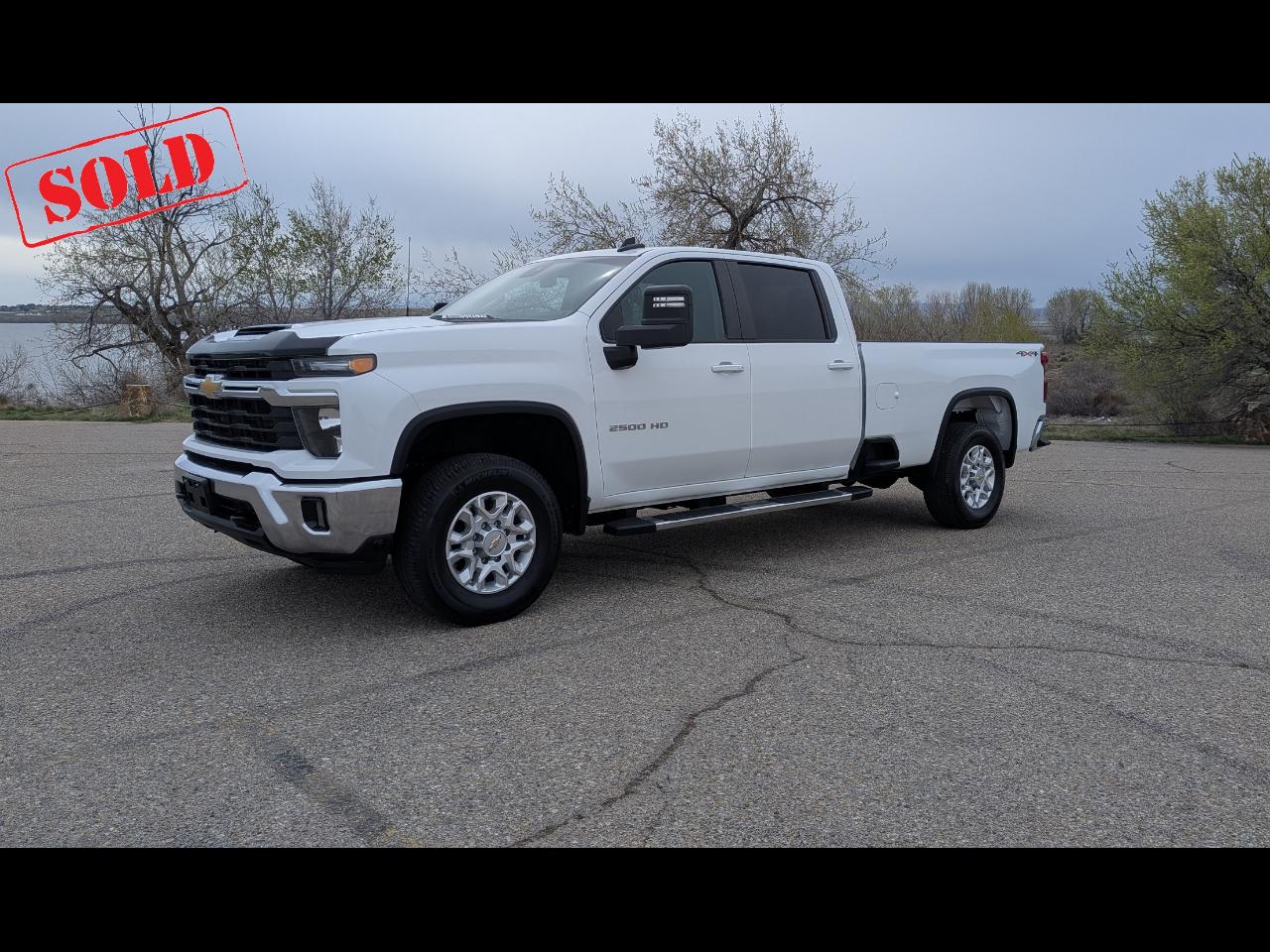  2025 Chevrolet Silverado 2500HD LT Crew Cab LB 4WD   