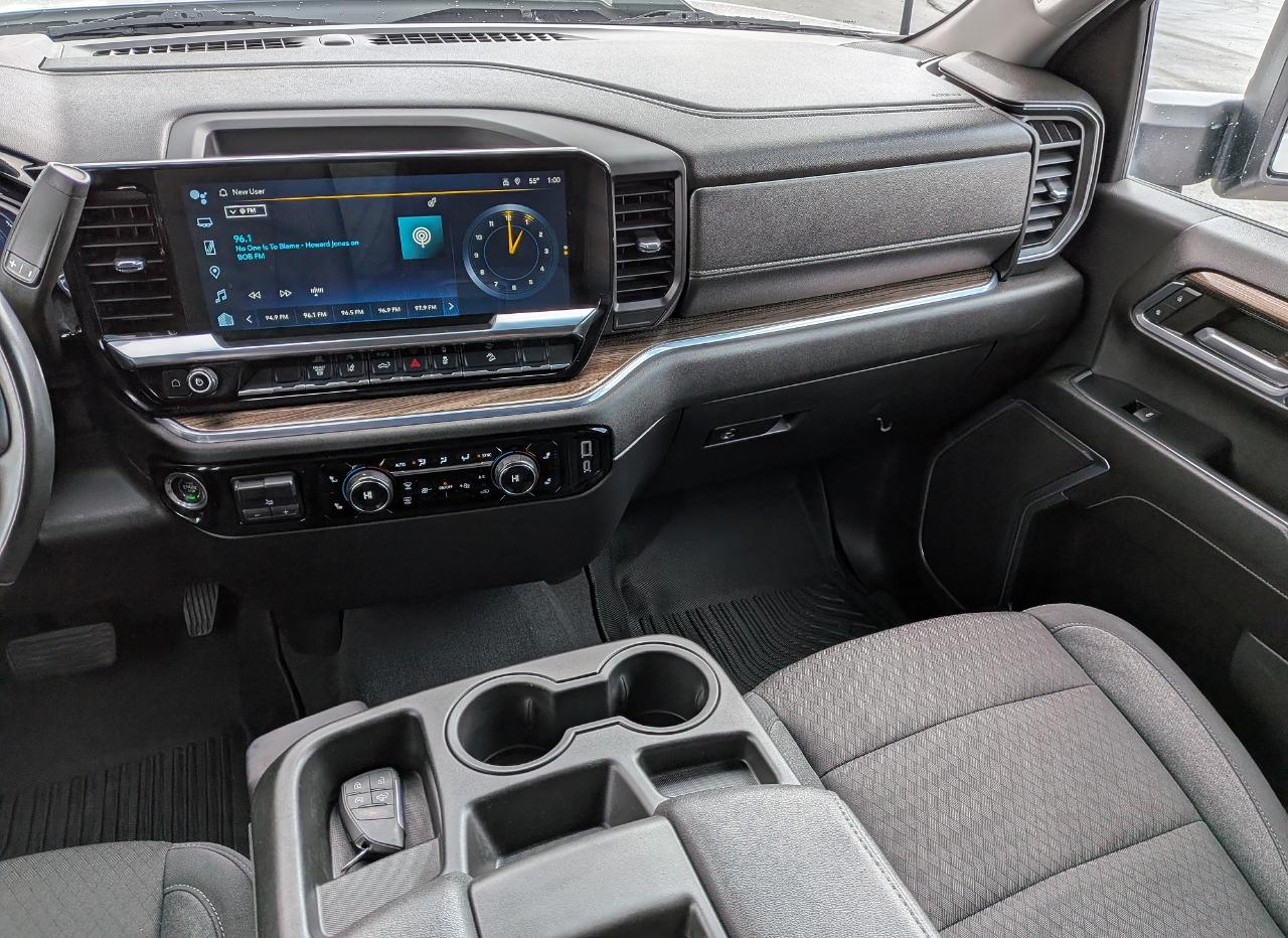 Chevrolet Silverado 2500HD LT Crew Cab Short Box 4WD 2024