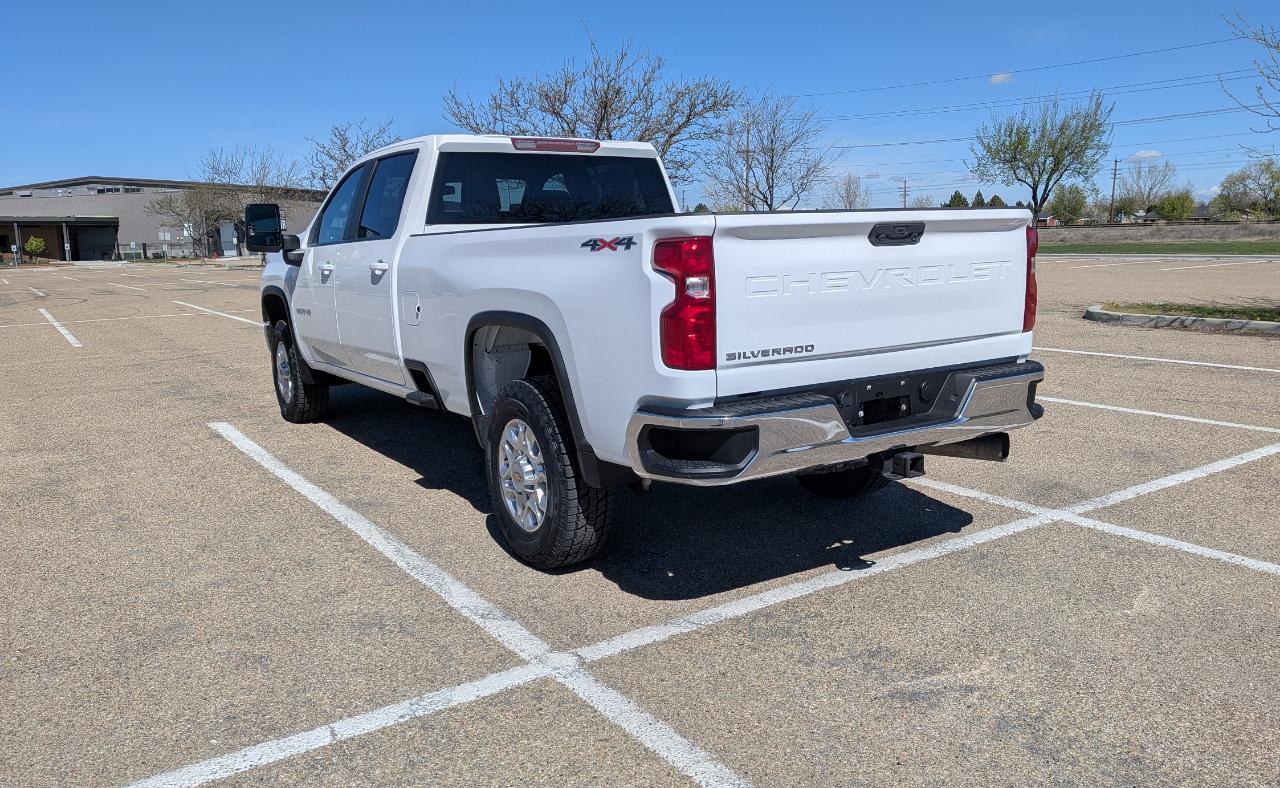 Chevrolet Silverado 2500HD LT Crew Cab Long Box 4WD 2023