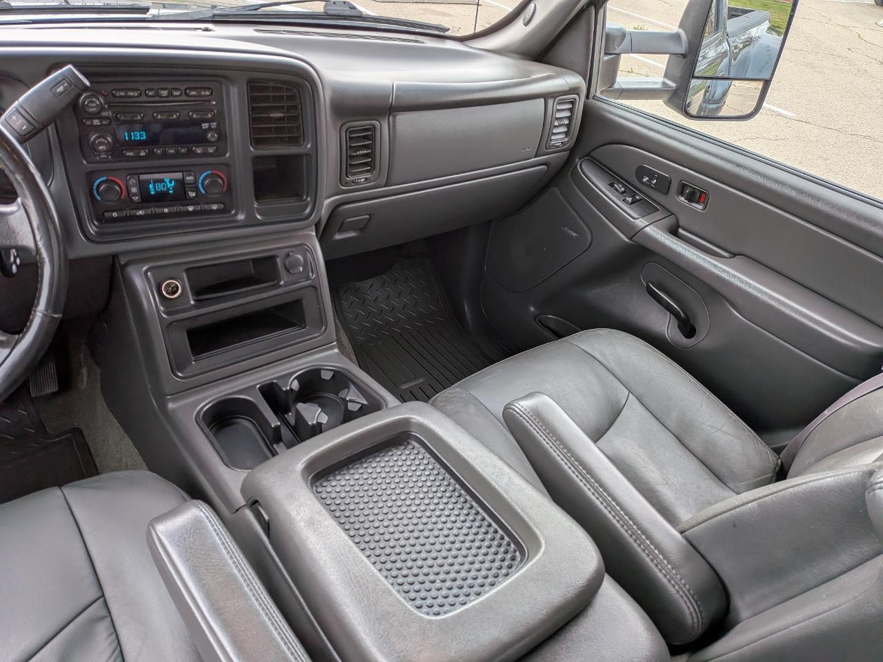 GMC Sierra 3500 SLT Crew Cab 4WD DRW 2006