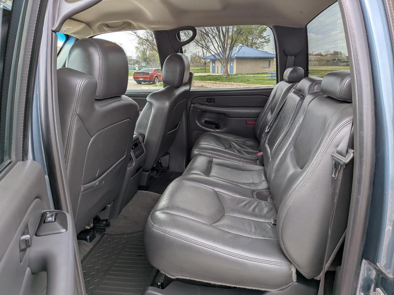 GMC Sierra 3500 SLT Crew Cab 4WD DRW 2006