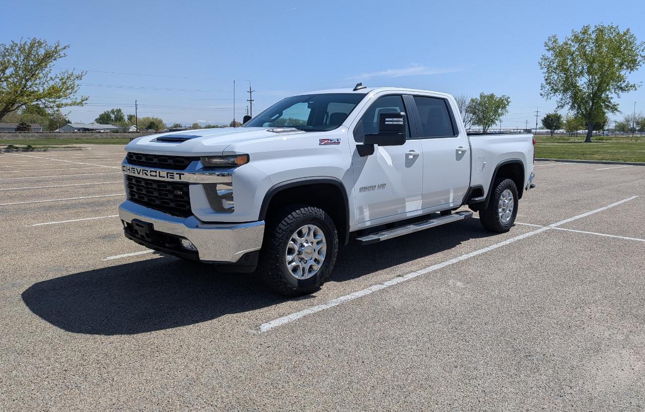 Chevrolet Silverado 2500HD LT Crew Cab Short Box 4WD 2023