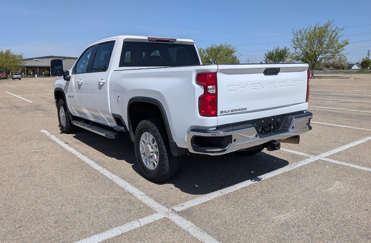 Chevrolet Silverado 2500HD LT Crew Cab Short Box 4WD 2023