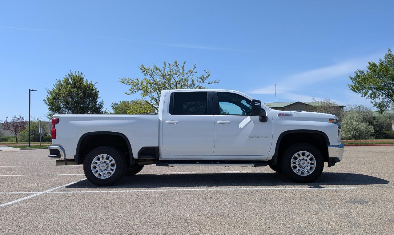 Chevrolet Silverado 2500HD LT Crew Cab Short Box 4WD 2023
