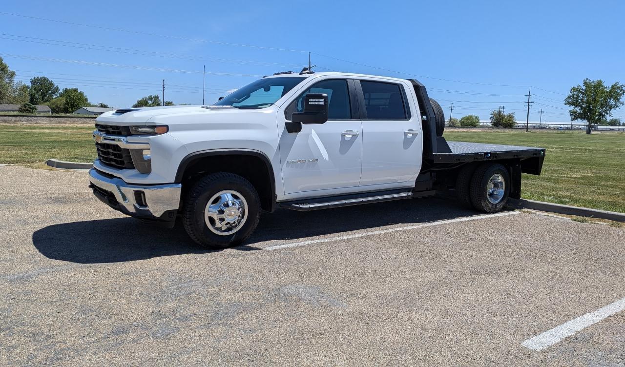 Chevrolet Silverado 3500HD LT Crew Cab 4WD 2024