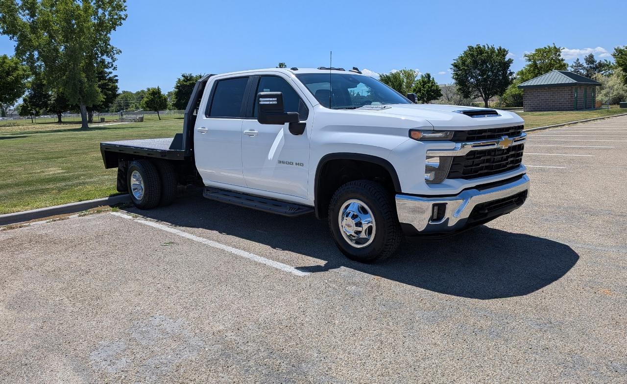 Chevrolet Silverado 3500HD LT Crew Cab 4WD 2024