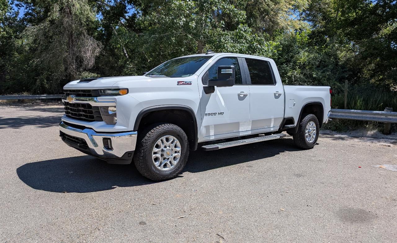 Chevrolet Silverado 2500HD LT Crew Cab Short Box 4WD 2024