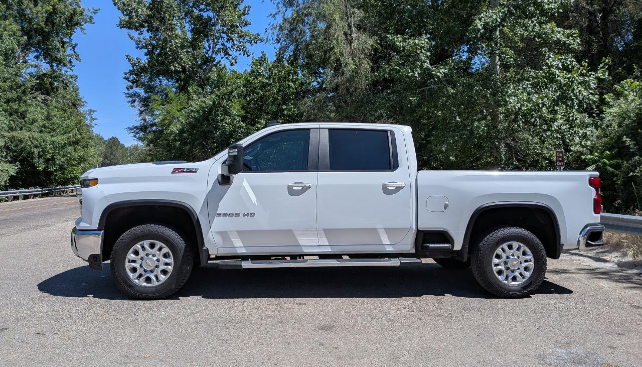 Chevrolet Silverado 2500HD LT Crew Cab Short Box 4WD 2024