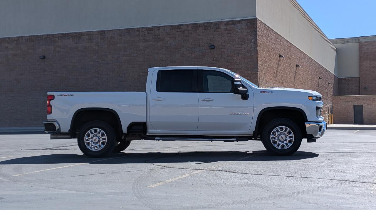 Chevrolet Silverado 2500HD LT Crew Cab Short Box 4WD 2024
