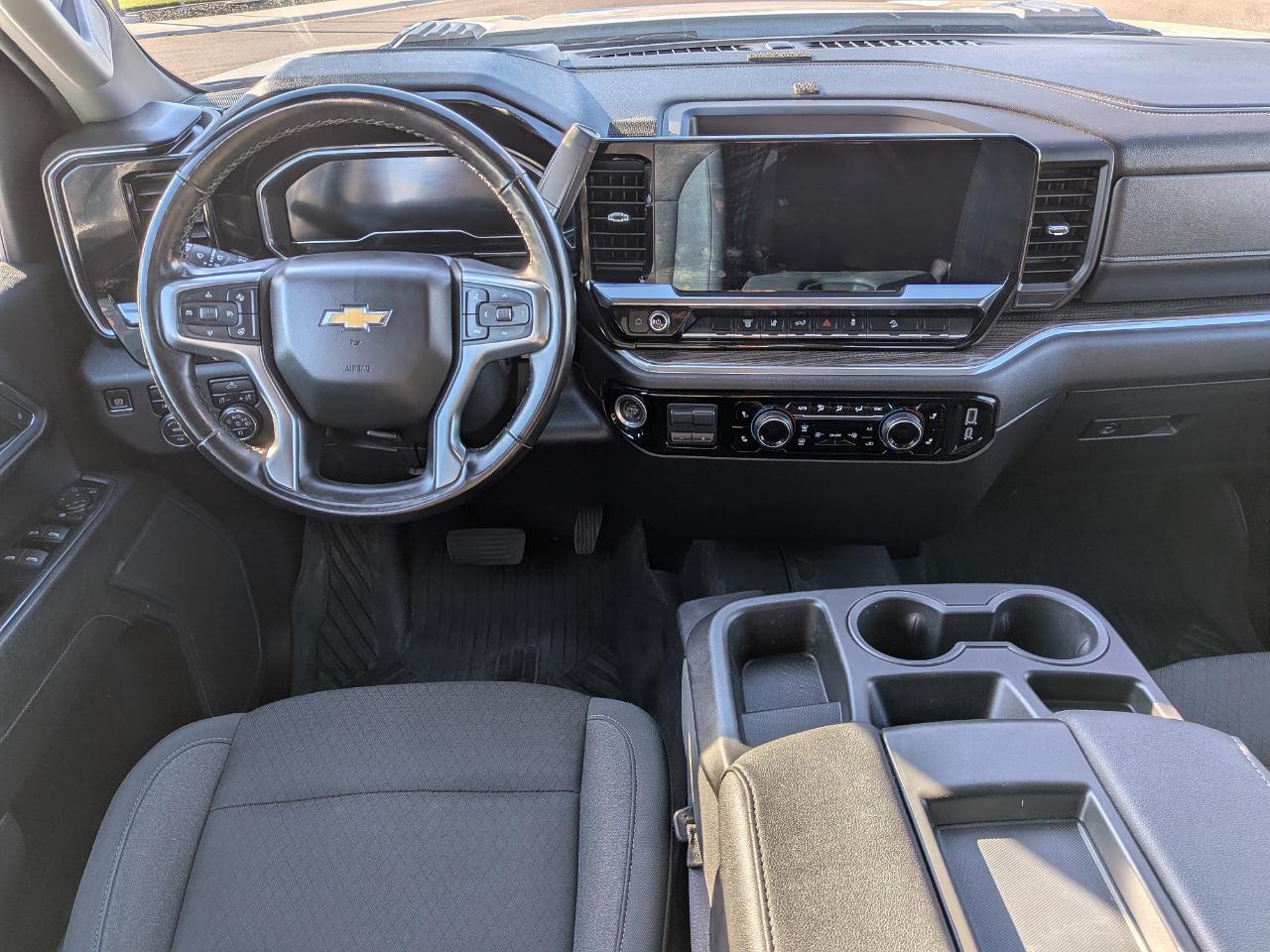Chevrolet Silverado 2500HD LT Crew Cab Short Box 4WD 2024