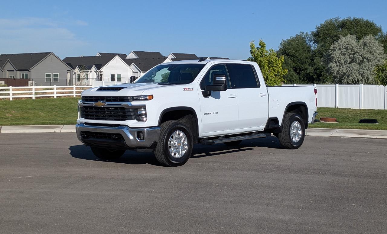 Chevrolet Silverado 2500HD LT Crew Cab Short Box 4WD 2024