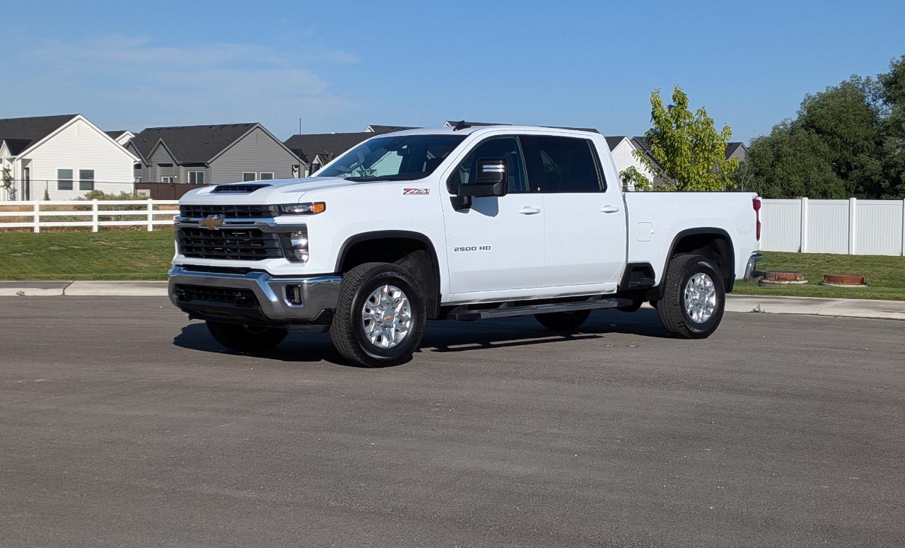 Chevrolet Silverado 2500HD LT Crew Cab Short Box 4WD 2024