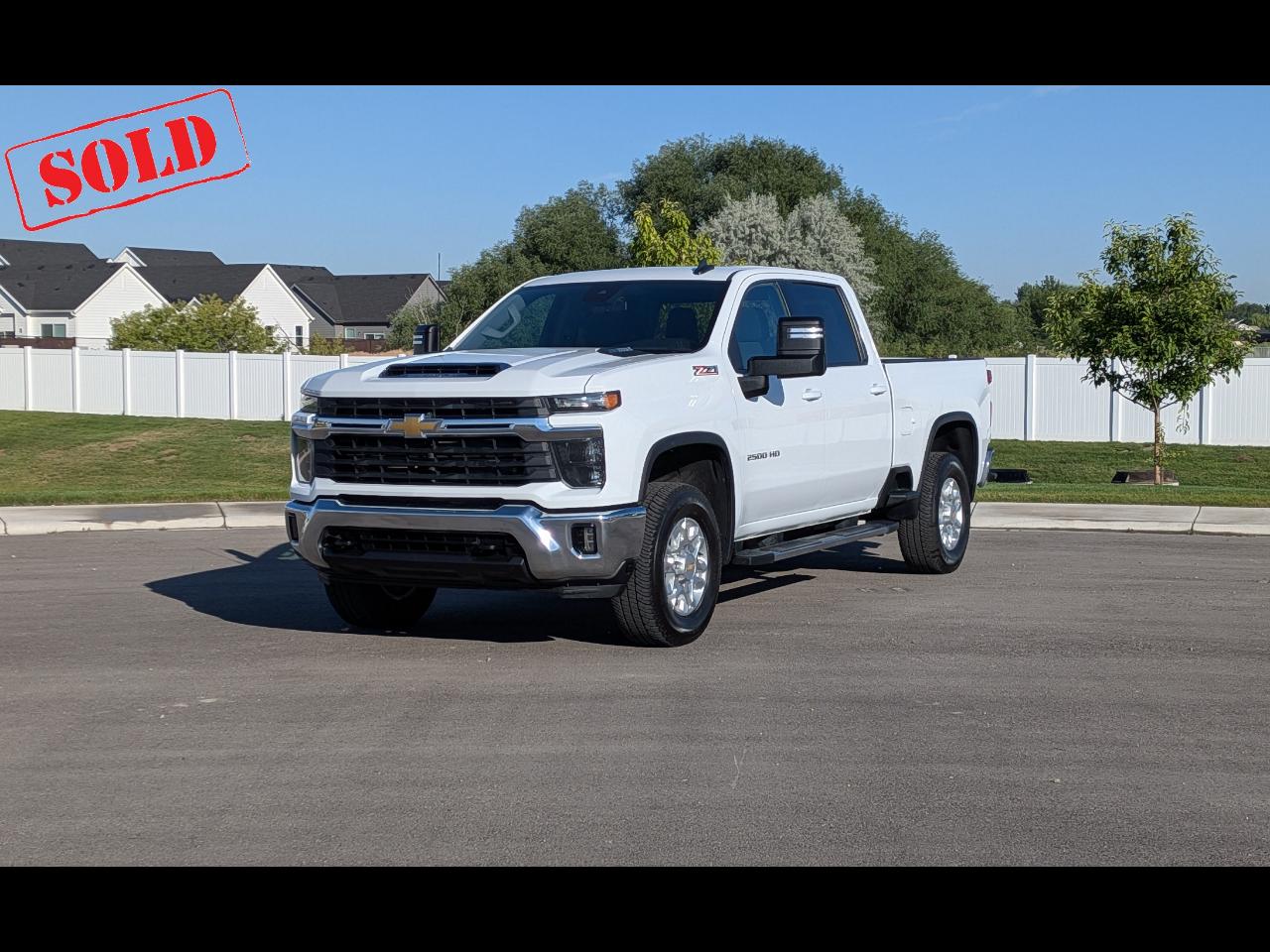 Chevrolet Silverado 2500HD LT Crew Cab Short Box 4WD 2024