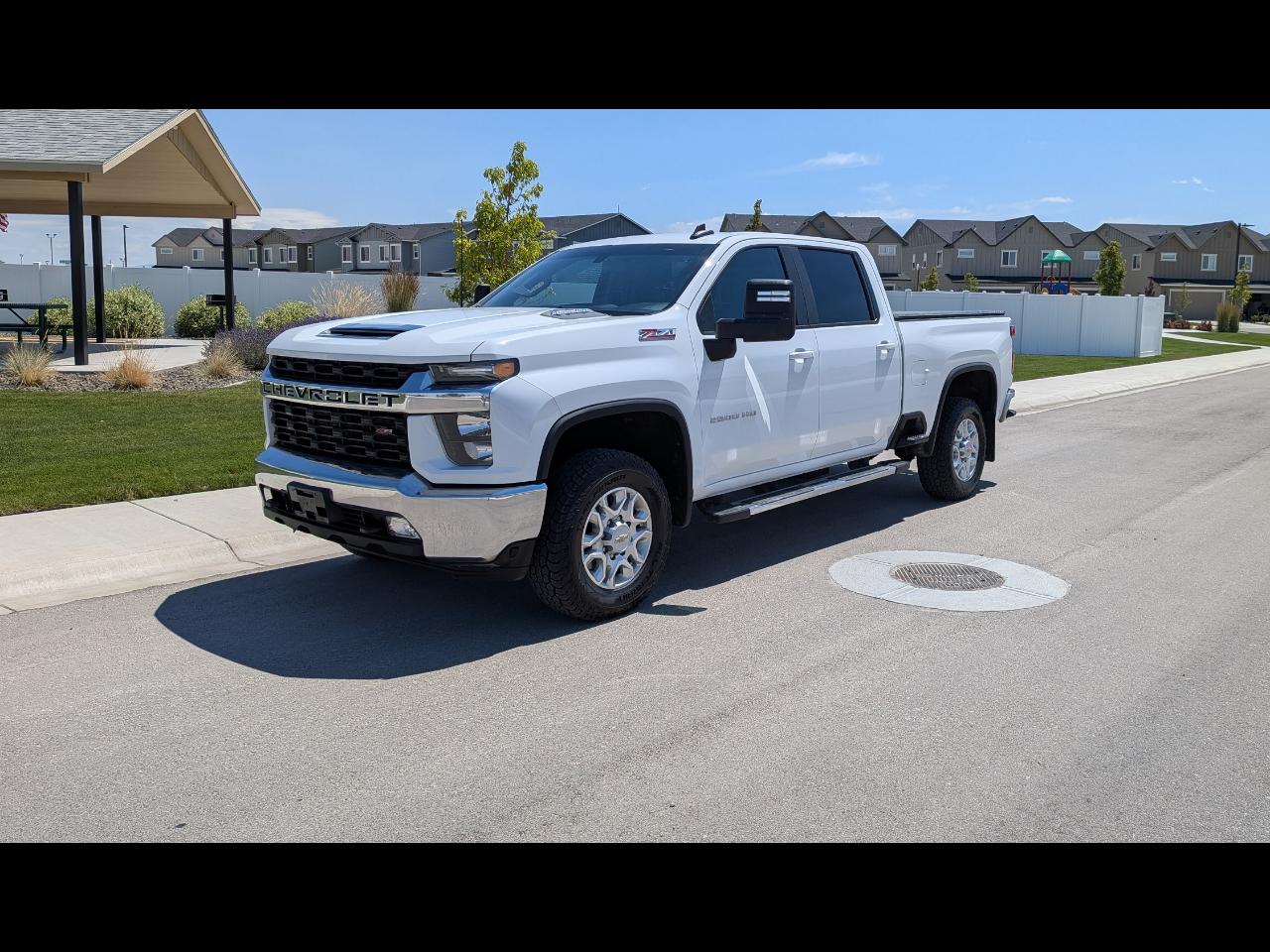 Chevrolet Silverado 2500HD LT Crew Cab Short Box 4WD 2023
