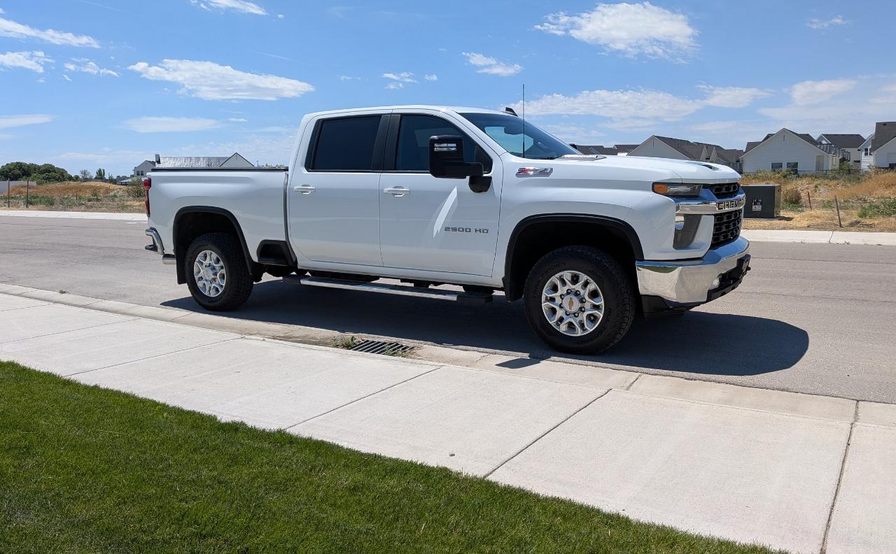 Chevrolet Silverado 2500HD LT Crew Cab Short Box 4WD 2023