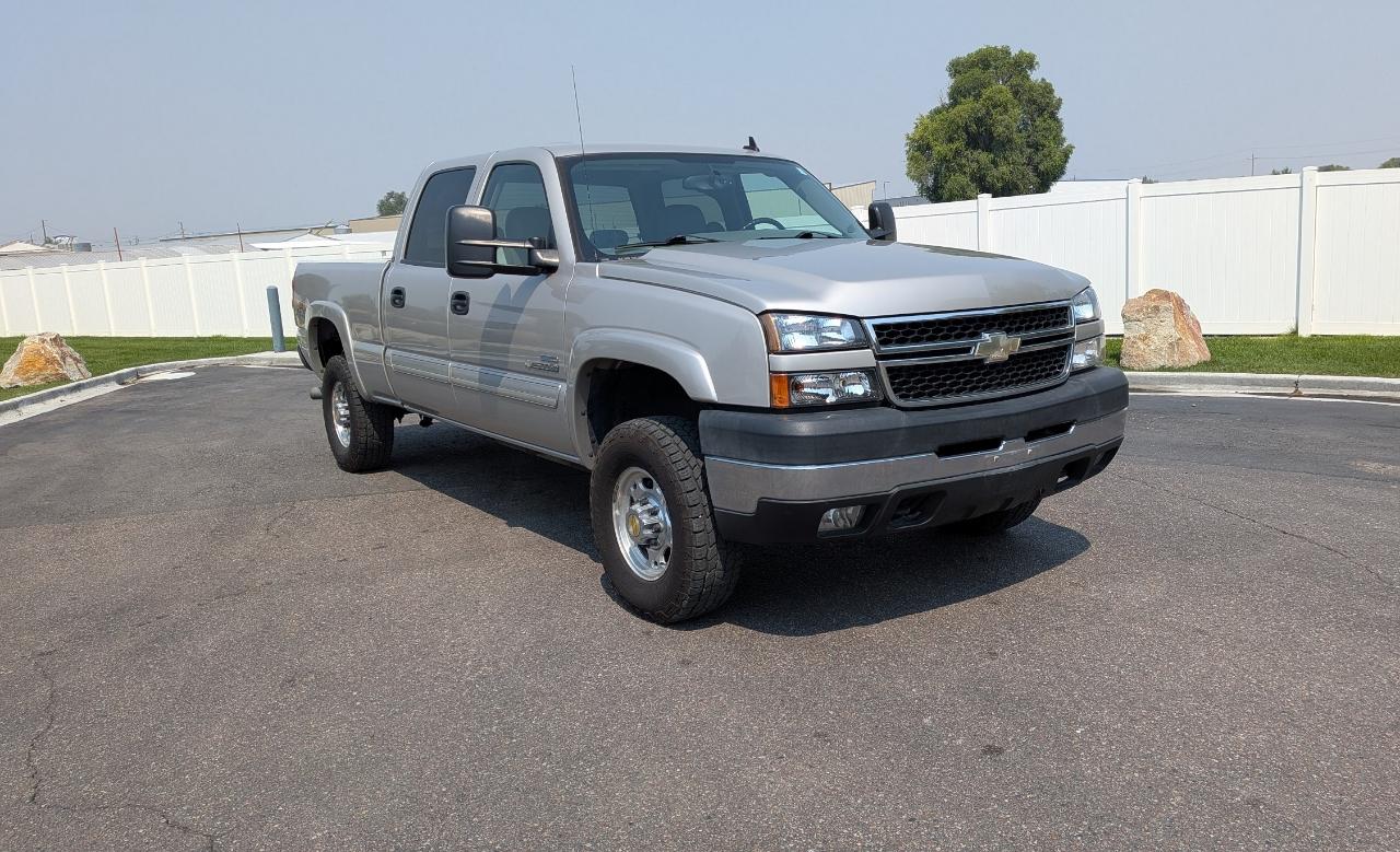Chevrolet Silverado 2500HD LT1 Crew Cab Std. Box 4WD 2006