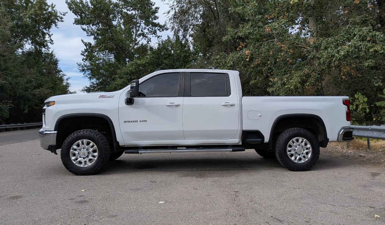 Chevrolet Silverado 2500HD LT Crew Cab Short Box 4WD 2023