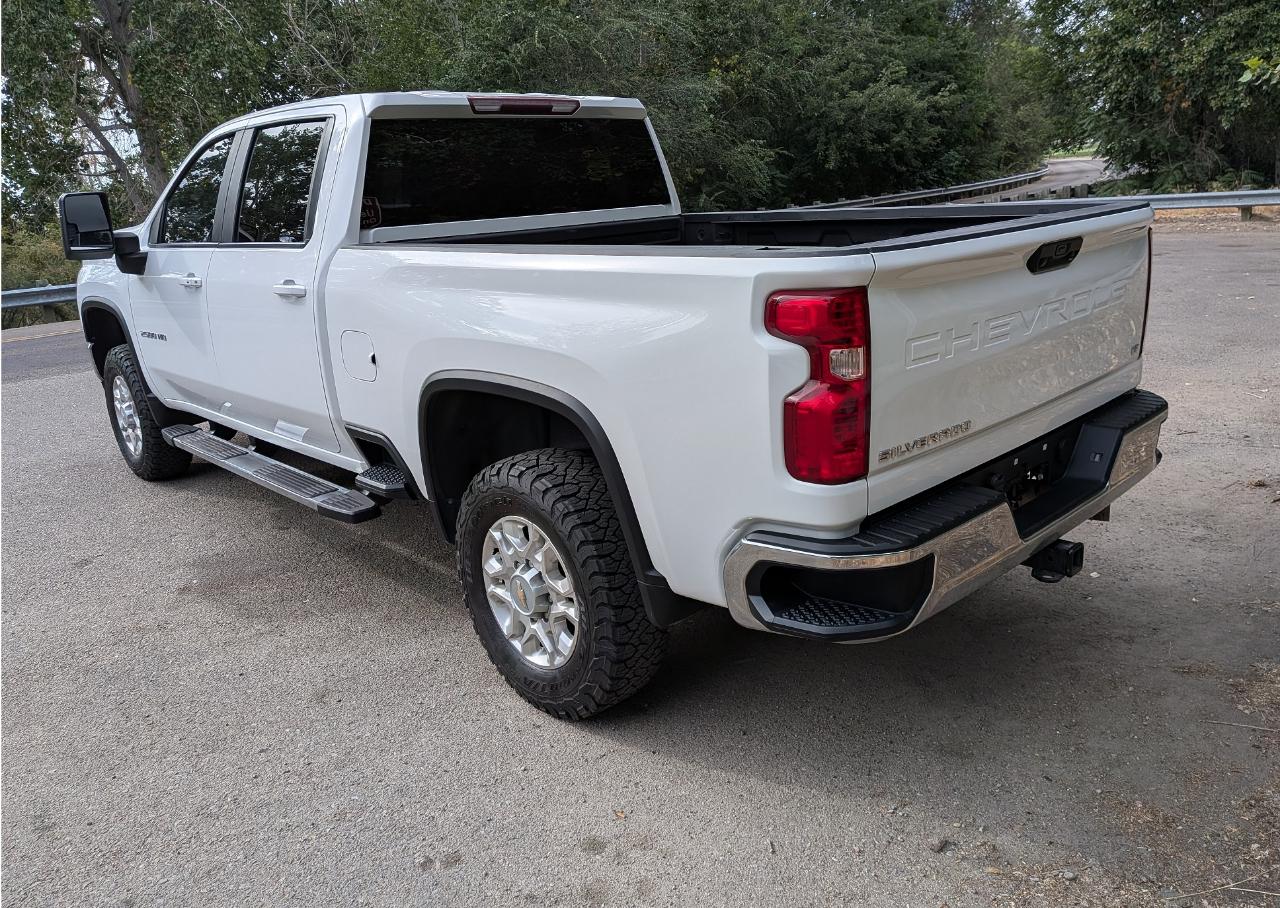 Chevrolet Silverado 2500HD LT Crew Cab Short Box 4WD 2023